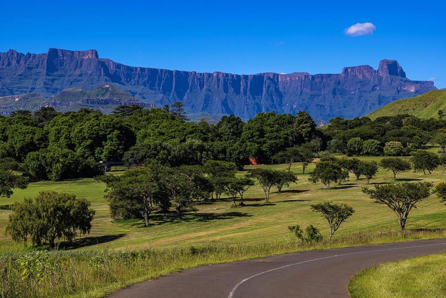 Hlalanathi Drakensberg Resort Bergville Exterior photo