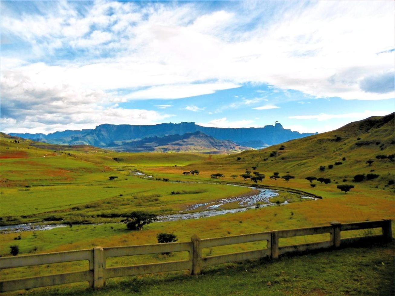 Hlalanathi Drakensberg Resort Bergville Exterior photo